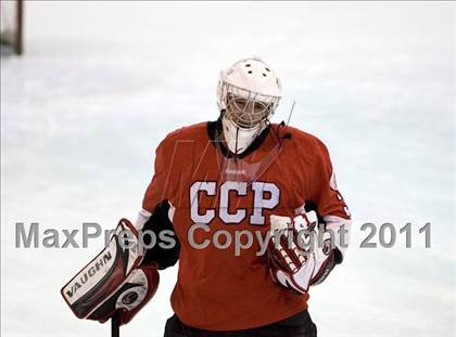 Thumbnail 2 in Chaminade vs. SLUH photogallery.