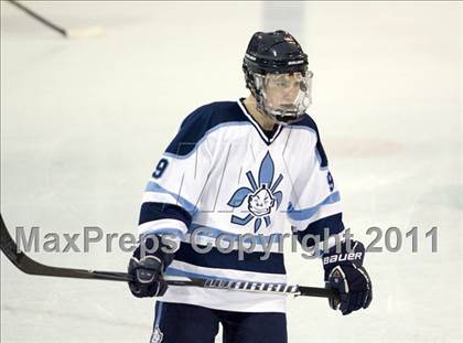 Thumbnail 2 in Chaminade vs. SLUH photogallery.