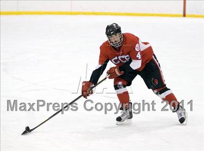 Thumbnail 1 in Chaminade vs. SLUH photogallery.