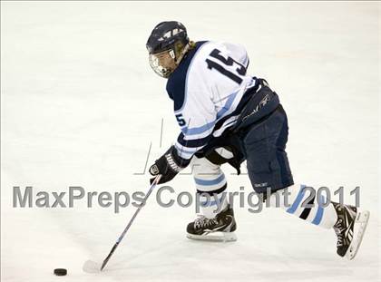 Thumbnail 3 in Chaminade vs. SLUH photogallery.