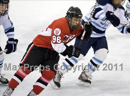 Thumbnail 1 in Chaminade vs. SLUH photogallery.