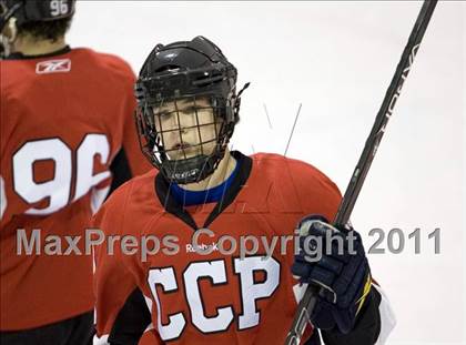 Thumbnail 1 in Chaminade vs. SLUH photogallery.