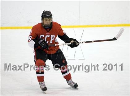 Thumbnail 3 in Chaminade vs. SLUH photogallery.