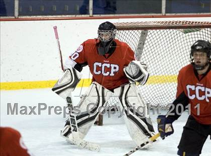 Thumbnail 1 in Chaminade vs. SLUH photogallery.