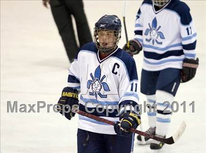 Thumbnail 2 in Chaminade vs. SLUH photogallery.
