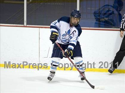 Thumbnail 1 in Chaminade vs. SLUH photogallery.