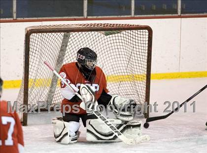 Thumbnail 2 in Chaminade vs. SLUH photogallery.