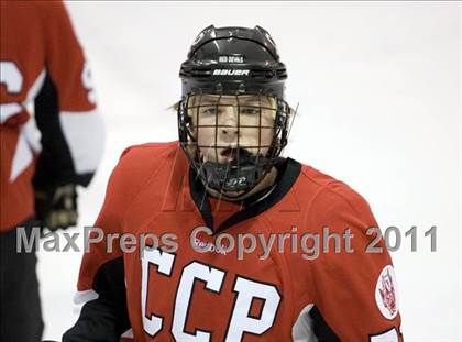 Thumbnail 2 in Chaminade vs. SLUH photogallery.