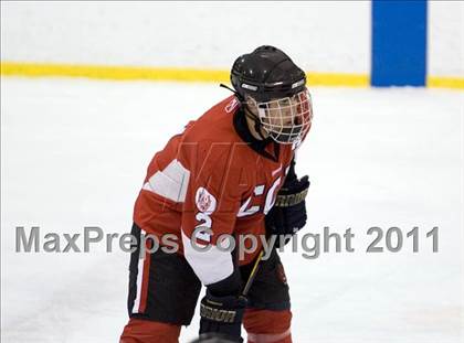 Thumbnail 1 in Chaminade vs. SLUH photogallery.