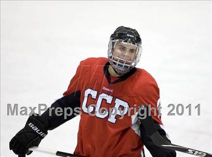 Thumbnail 3 in Chaminade vs. SLUH photogallery.