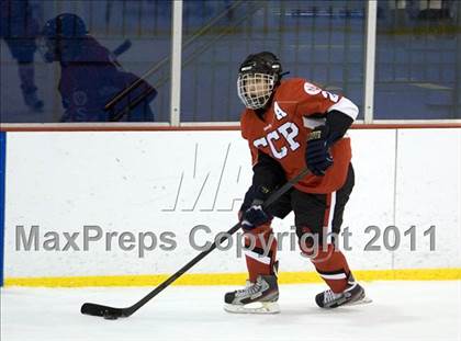 Thumbnail 1 in Chaminade vs. SLUH photogallery.