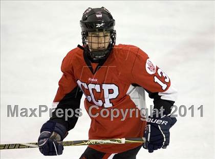 Thumbnail 3 in Chaminade vs. SLUH photogallery.