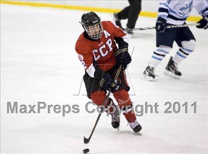 Thumbnail 1 in Chaminade vs. SLUH photogallery.
