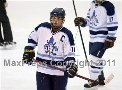 Thumbnail 1 in Chaminade vs. SLUH photogallery.