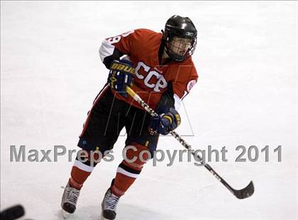 Thumbnail 1 in Chaminade vs. SLUH photogallery.