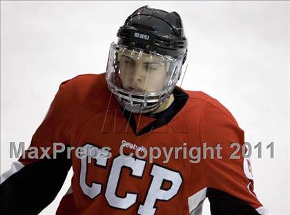 Thumbnail 1 in Chaminade vs. SLUH photogallery.