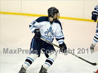 Thumbnail 1 in Chaminade vs. SLUH photogallery.