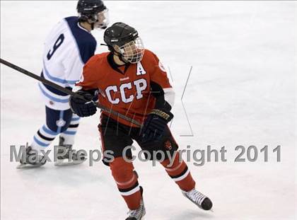Thumbnail 1 in Chaminade vs. SLUH photogallery.