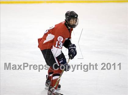 Thumbnail 1 in Chaminade vs. SLUH photogallery.