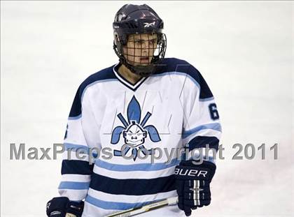Thumbnail 2 in Chaminade vs. SLUH photogallery.