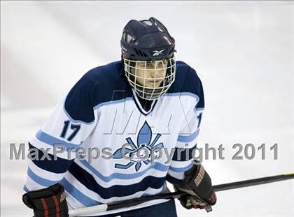 Thumbnail 1 in Chaminade vs. SLUH photogallery.
