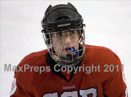 Thumbnail 1 in Chaminade vs. SLUH photogallery.