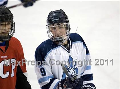 Thumbnail 3 in Chaminade vs. SLUH photogallery.