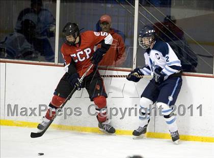 Thumbnail 1 in Chaminade vs. SLUH photogallery.