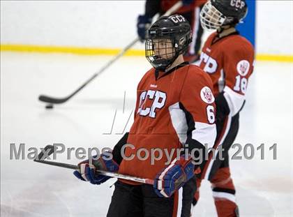 Thumbnail 3 in Chaminade vs. SLUH photogallery.