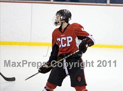 Thumbnail 2 in Chaminade vs. SLUH photogallery.