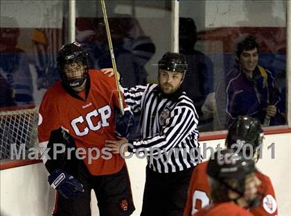 Thumbnail 2 in Chaminade vs. SLUH photogallery.