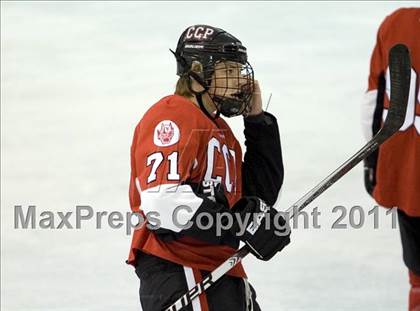 Thumbnail 1 in Chaminade vs. SLUH photogallery.