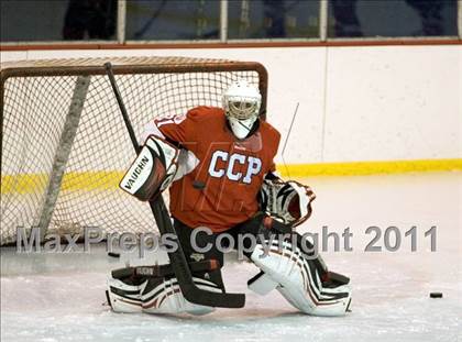 Thumbnail 2 in Chaminade vs. SLUH photogallery.