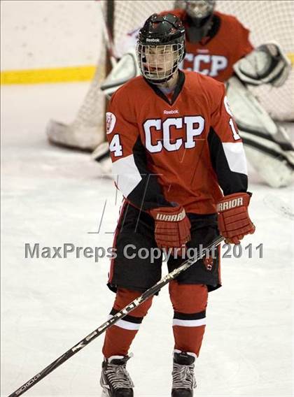 Thumbnail 1 in Chaminade vs. SLUH photogallery.