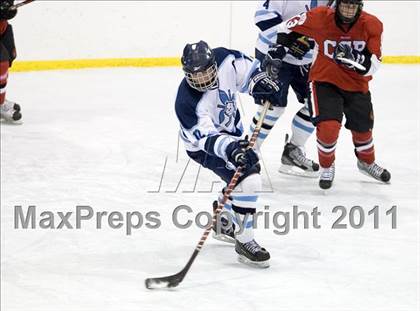 Thumbnail 3 in Chaminade vs. SLUH photogallery.