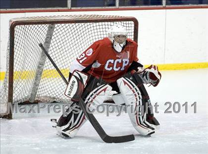 Thumbnail 2 in Chaminade vs. SLUH photogallery.
