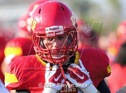Thumbnail 2 in Cathedral Catholic vs. Oaks Christian (2014 Honor Bowl - SoCal) photogallery.