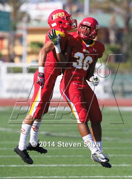 Thumbnail 1 in Cathedral Catholic vs. Oaks Christian (2014 Honor Bowl - SoCal) photogallery.