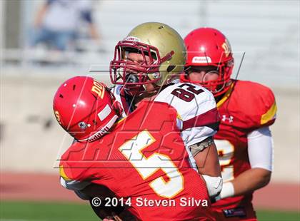 Thumbnail 1 in Cathedral Catholic vs. Oaks Christian (2014 Honor Bowl - SoCal) photogallery.