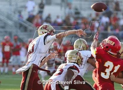 Thumbnail 3 in Cathedral Catholic vs. Oaks Christian (2014 Honor Bowl - SoCal) photogallery.