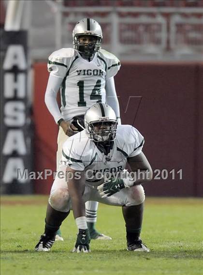 Thumbnail 2 in Vigor vs. Hartselle (AHSAA 5A Final)  photogallery.
