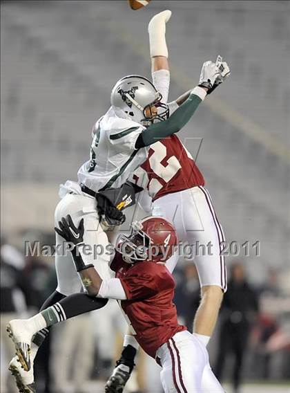 Thumbnail 2 in Vigor vs. Hartselle (AHSAA 5A Final)  photogallery.