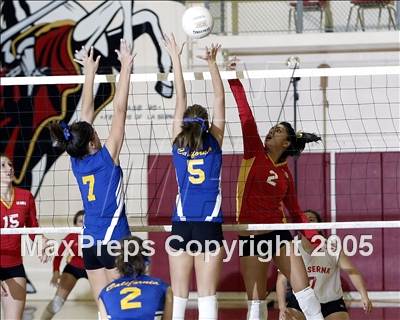 Thumbnail 2 in California @ La Serna photogallery.