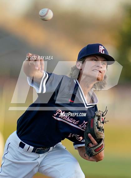 Thumbnail 1 in Oak Ridge @ Pleasant Grove photogallery.