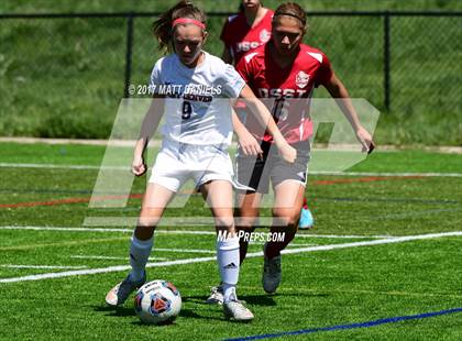 Thumbnail 2 in Kent Denver vs. Denver Science & Tech Stapleton (CHSAA 3A 2nd Round) photogallery.