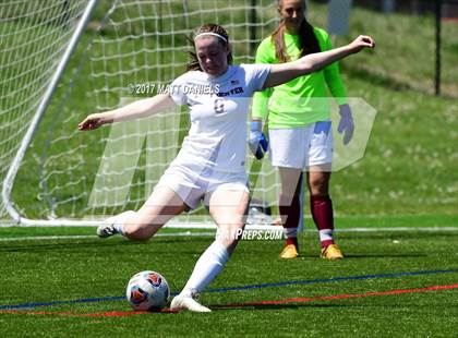 Thumbnail 3 in Kent Denver vs. Denver Science & Tech Stapleton (CHSAA 3A 2nd Round) photogallery.