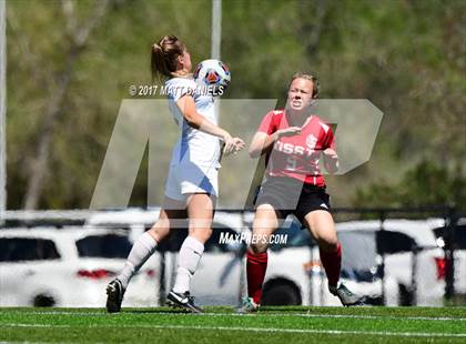 Thumbnail 2 in Kent Denver vs. Denver Science & Tech Stapleton (CHSAA 3A 2nd Round) photogallery.