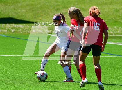 Thumbnail 1 in Kent Denver vs. Denver Science & Tech Stapleton (CHSAA 3A 2nd Round) photogallery.
