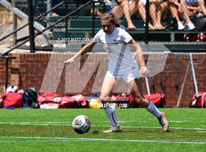 Thumbnail 2 in Kent Denver vs. Denver Science & Tech Stapleton (CHSAA 3A 2nd Round) photogallery.