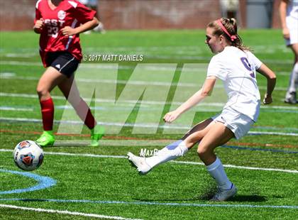 Thumbnail 3 in Kent Denver vs. Denver Science & Tech Stapleton (CHSAA 3A 2nd Round) photogallery.